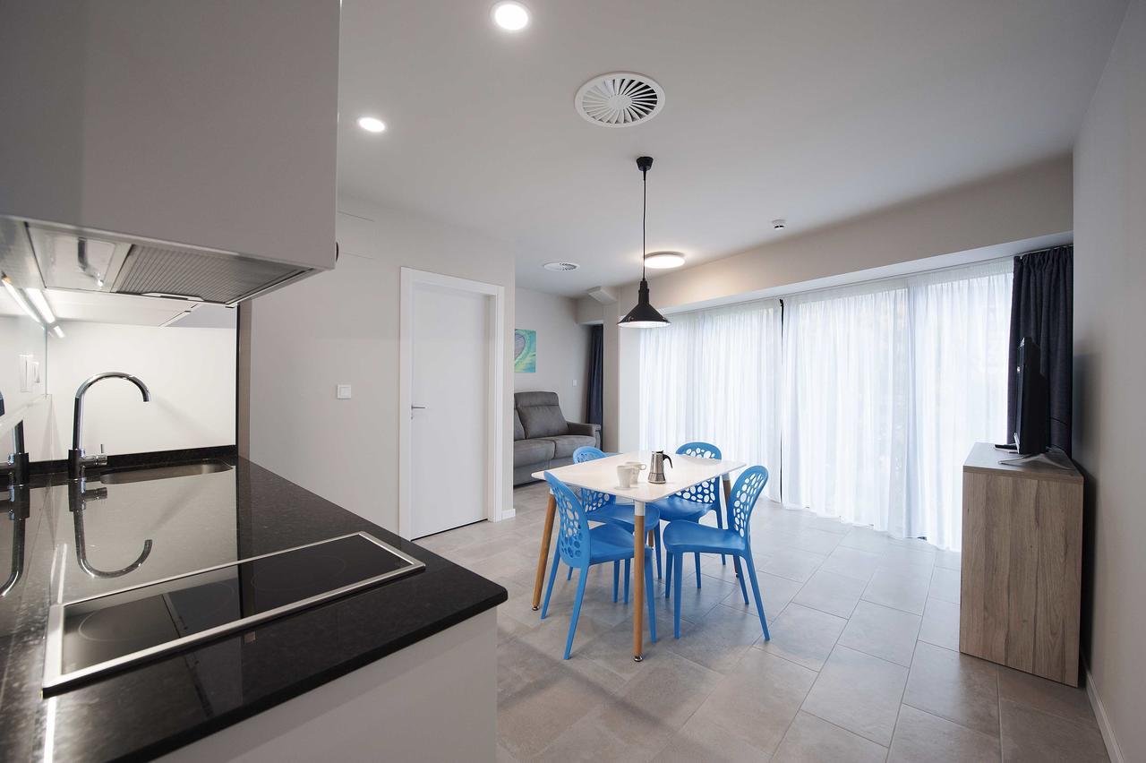 Apartamentos Divan Vitoria-Gasteiz Luaran gambar