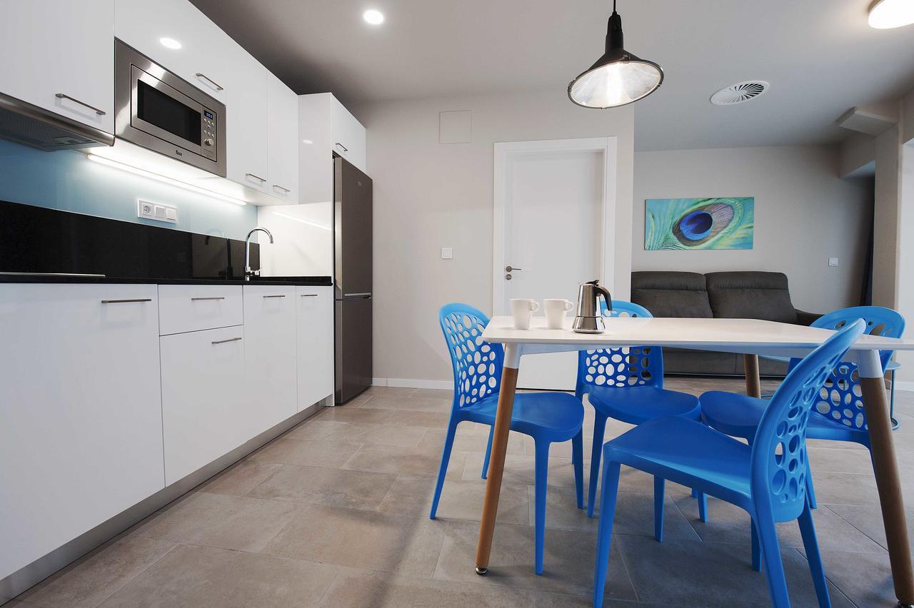 Apartamentos Divan Vitoria-Gasteiz Luaran gambar